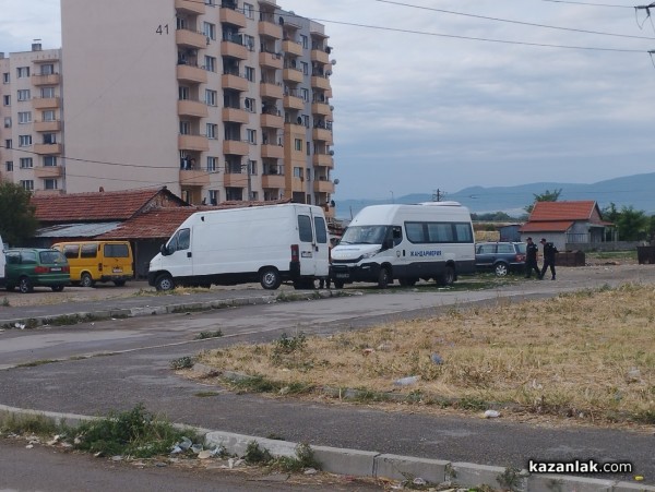 Трима са задържани след сбиване в ромската махала на Казанлък / Новини от Казанлък