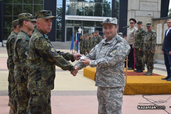 С тържествен ритуал в парк “Розариум“ бе посрещнат българския военен контингент, участвал в операция на ЕС в Босна и Херцеговина