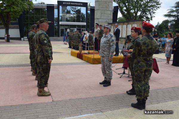 Посрещане на българския военен контингент, участвал в операция на ЕС в Босна и Херцеговина