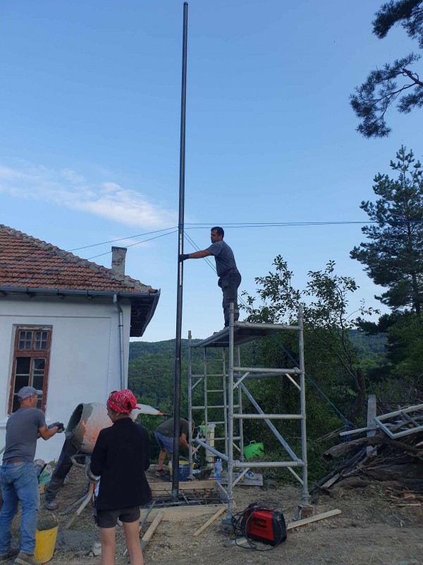 С общи усилия, наши сънародници завършиха ремонта в училището на Теодосий Теодосиев 