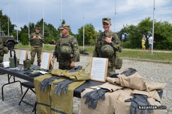 И тази година кампанията “Бъди войник“ представи военната професия пред посетителите на връх Свети Никола 