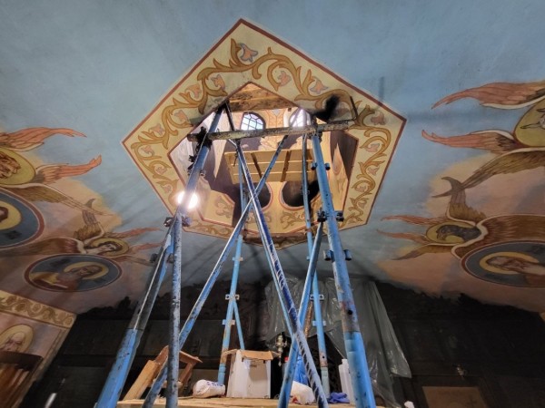 Провериха ремонтните дейности на църковните паметници на културата в Мъглиж