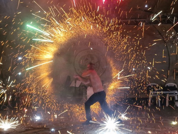 Кметът Галина Стоянова: Нека дните да са богати на емоции и красота! Честити да са и щастливи 18-те Празници в Долината на тракийските царе 2023!