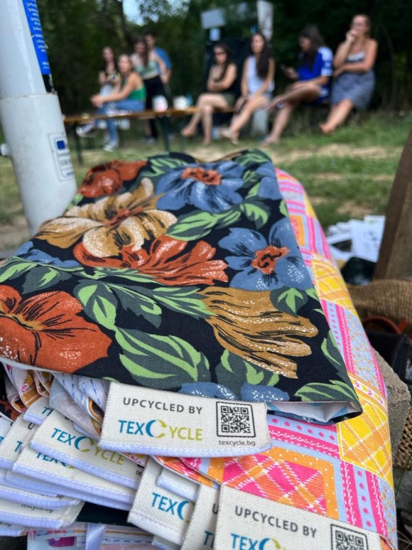 Обучение за младежки работници представи добри практики за енергийна устойчивост и нулев текстилен отпадък