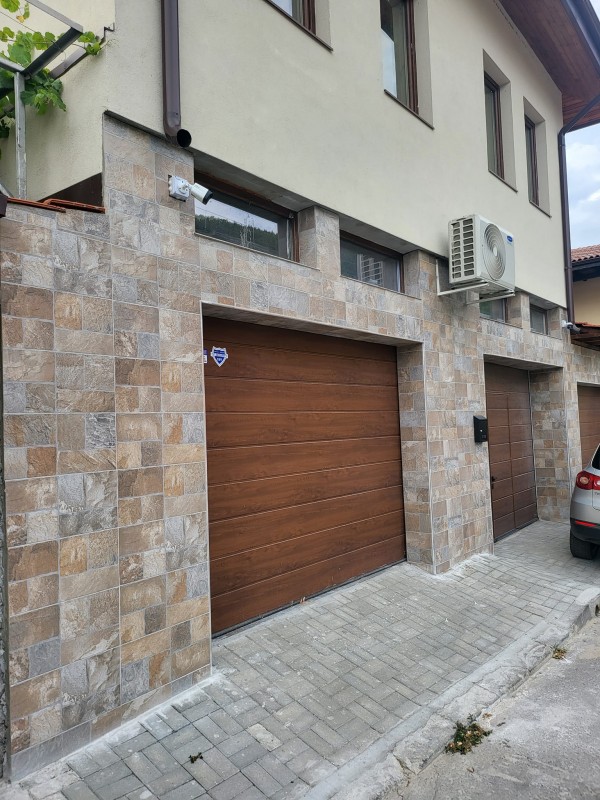 Груб строеж и цялостен ремонт на стари къщи от фирма Палова 2019 ЕООД