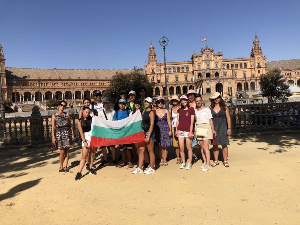 ИКТ Център записва ученици за 2023-2024 в курсове по програмиране, роботика и ИТ