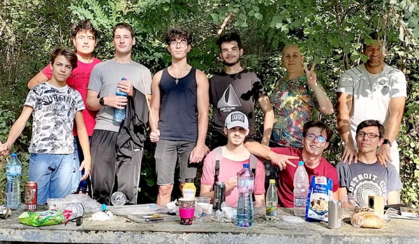 Клуб „Светлини сред сенките” отбелязва 20-годишен юбилей