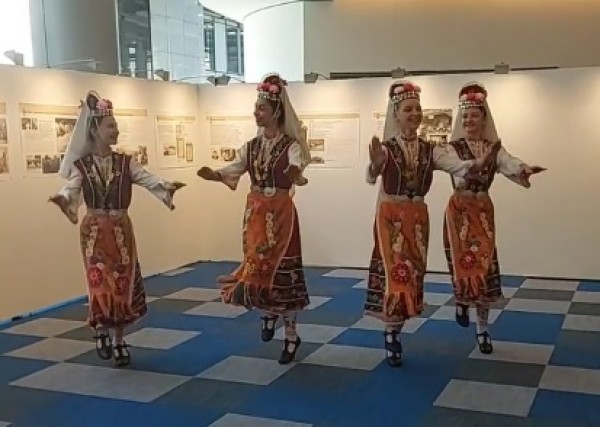 Кметът Галина Стоянова в Европарламента: Розата и розовото масло са не просто традиция и производство, те за нас са идентичност