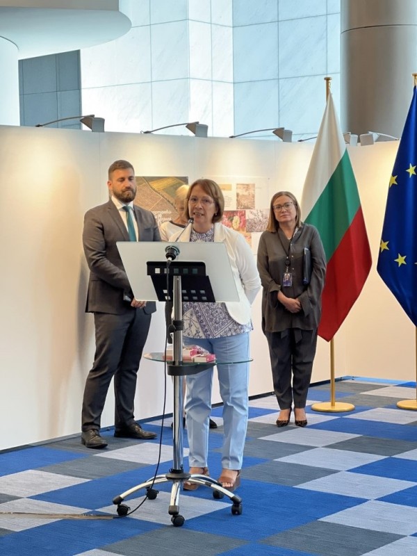 Кметът Галина Стоянова в Европарламента: Розата и розовото масло са не просто традиция и производство, те за нас са идентичност