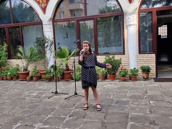 Отбелязването на 138 г. от Съединението събра родолюбиви казанлъчани