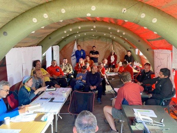 Казанлъчаните Тодор Иванов и Кемал Рамадан са част от спасителната акция в пещера Морджа в Турция