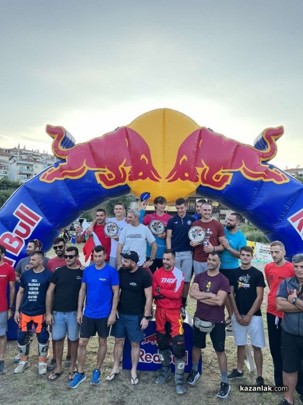 Казанлъчанинът Любомир Синев спечели гръцкото Riv3r Hard Enduro