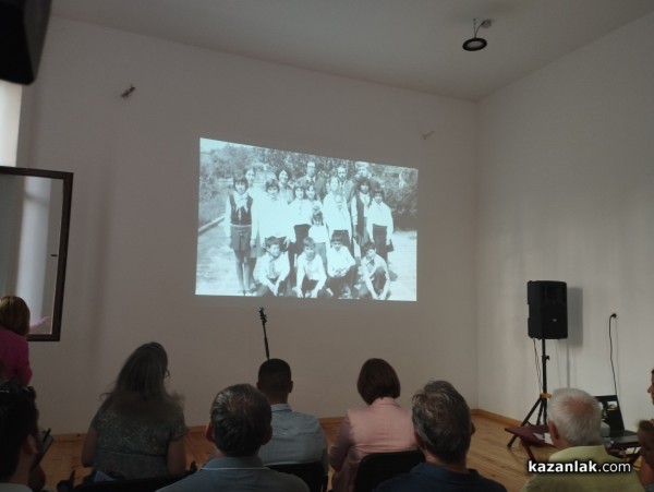 Местният бизнес подаде ръка на Академията за таланти в Розово