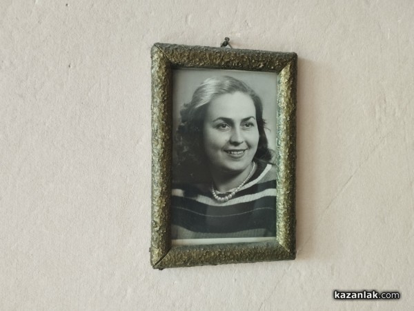 Бай Христо, както го наричат близките, отпразнува своя 100-годишен юбилей в Казанлък / Видео