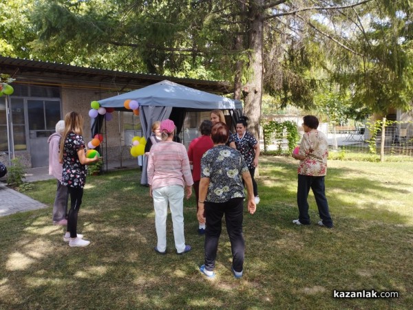 Дневният център за пълнолетни лица с увреждания в Казанлък продължава да приема потребители