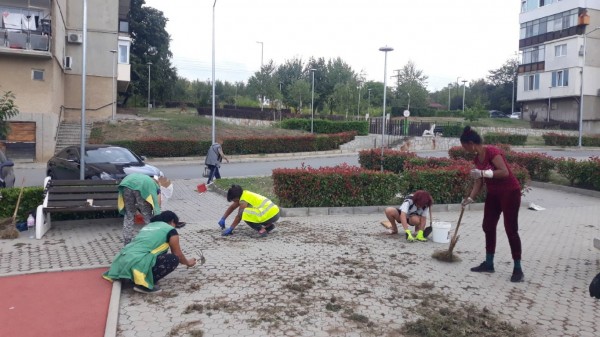 Нов рекорд с общо 138 400 кг. изхвърлен битов отпадък по време на проведената кампания  „Да почистим Казанлък“