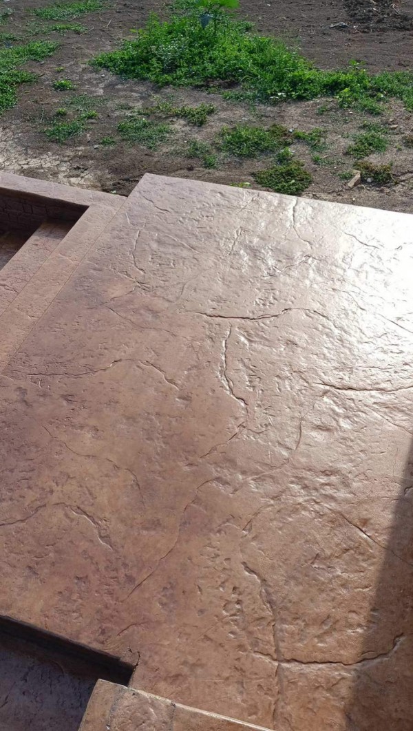 Щампован бетон за всеки дом - качествено изграждане на подови и стенни настилки 