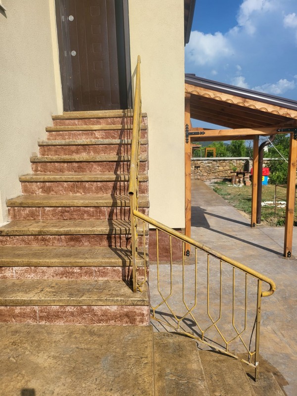 Щампован бетон за всеки дом - качествено изграждане на подови и стенни настилки 