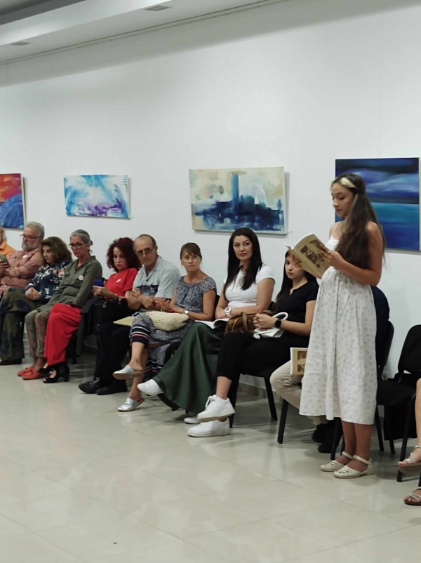 Вековният юбилей на списание “Кула“събра десетки негови автори в Казанлък 