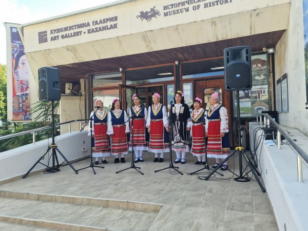 Казанлък отбеляза тържествено 115 години Независима България