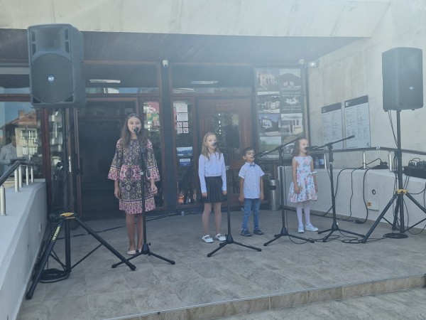 Казанлък отбеляза тържествено 115 години Независима България