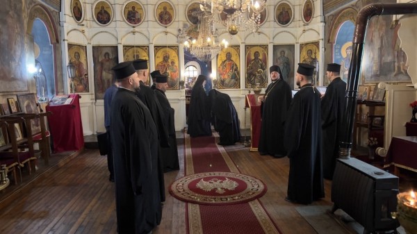 Митрополит Киприан награди кмета на Мъглиж д-р Душо Гавазов с орден „Св. ап. Карп“