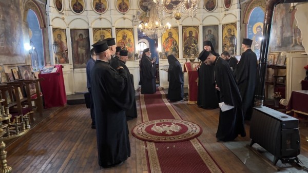 Митрополит Киприан награди кмета на Мъглиж д-р Душо Гавазов с орден „Св. ап. Карп“