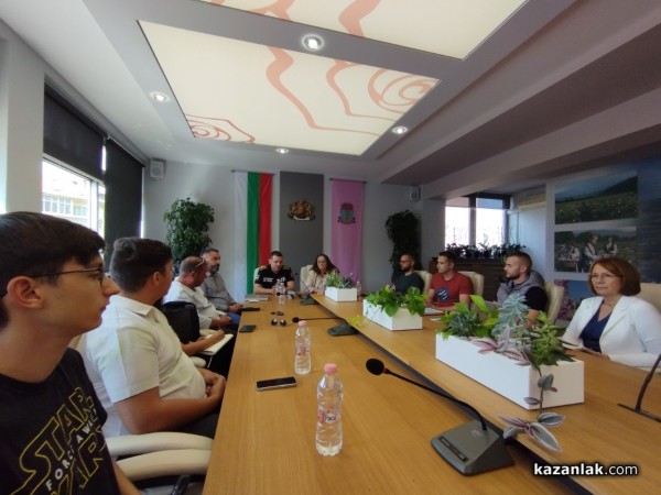 Ново уеб-приложение ще се бори с наркоразпространението в община Казанлък 