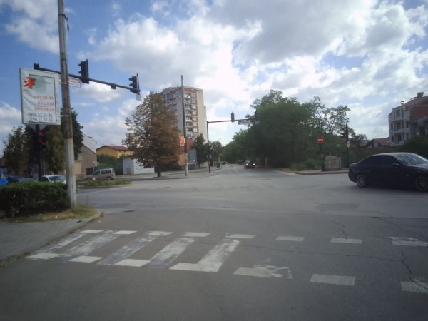 Промени в движението в Казанлък от днес: по бул. “Батенберг“, „Никола Петков“ и ул .„Македония“