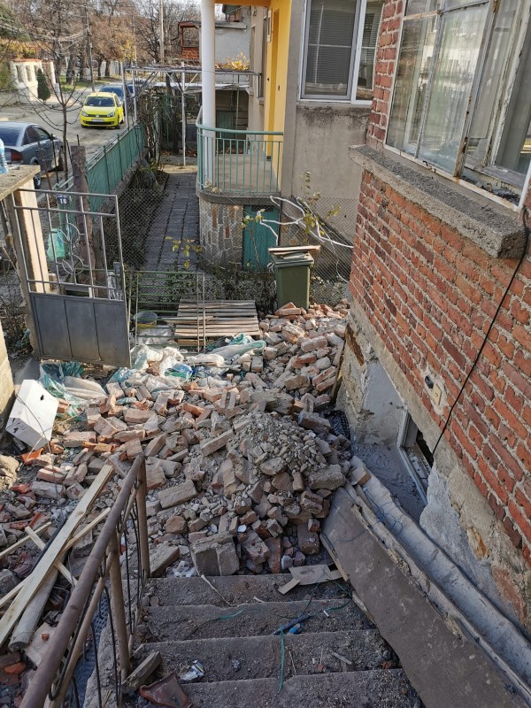 Започнете на чисто! Фирма „Палова 2019” ЕООД - кърти, чисти, извозва професионално и изгодно