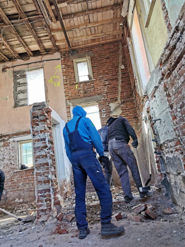 Започнете на чисто! Фирма „Палова 2019” ЕООД - кърти, чисти, извозва професионално и изгодно