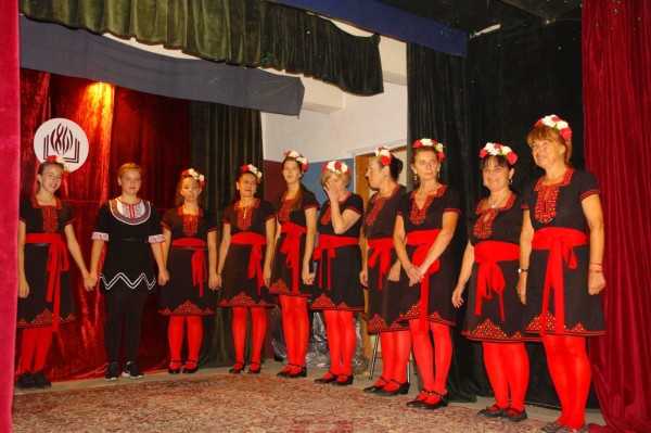 Зимата можете да я видите в снегорин, лятото –да полива цветята в парка