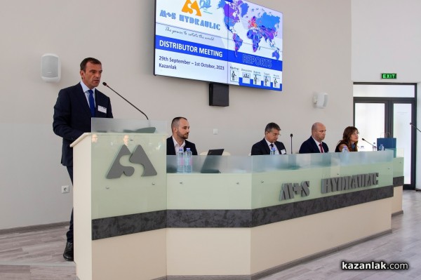 „М+С Хидравлик“ АД събра дистрибуторите си от цял свят в най - мащабната среща досега