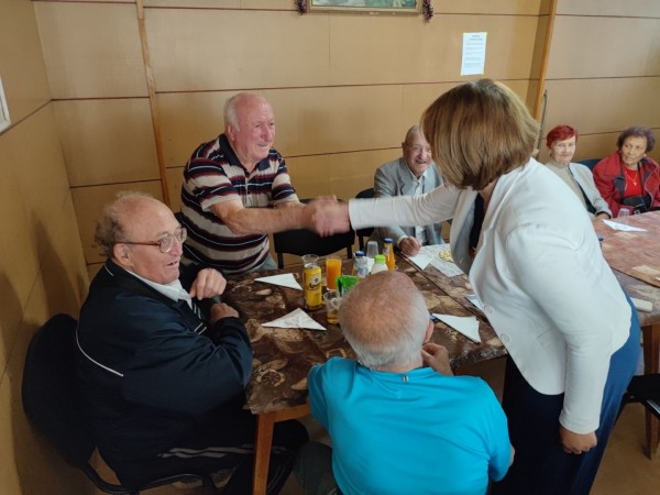 Закупуване на нови електробуси за междуградските линии – част от Програмата на Галина Стоянова 