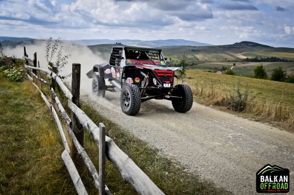 Дончо Цанев и Зорница Тодорова със силен старт на Balkan Offroad Rallye 2023