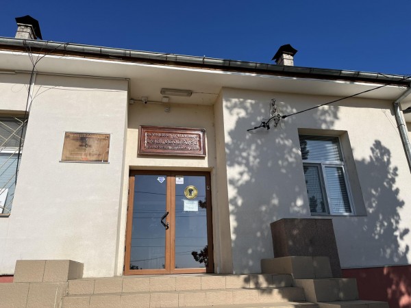 Три училища от Община Павел баня спечелиха проекти за обновяване на класните стаи