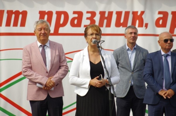 Галина Стоянова: Казанлък не може да брои летата си без „Арсенал” и „Арсенал” не може да достигне своето столетие в Казанлък без Общината 