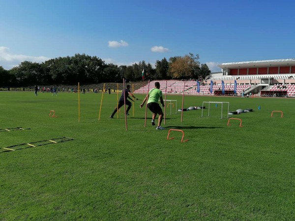 Над 140 участници събра седмото издание на спортната надпревара “Мама,татко и аз”