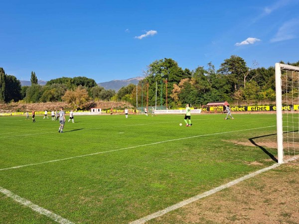 Младият ни тим загуби съботния мач в областното дерби