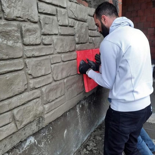 Щампован бетон от “Палова 2019“ ЕООД - изграждане на настилки, облицовки, огради, басейни, топлоизолация