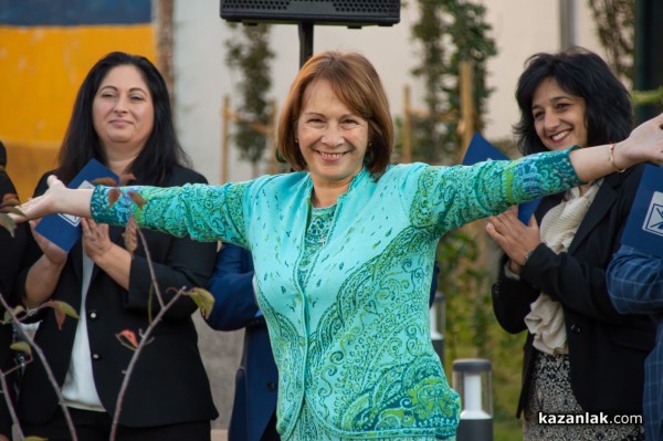 ГЕРБ представи кандидатите за общински съветници и кметове на населени места в община Казанлък / Видео