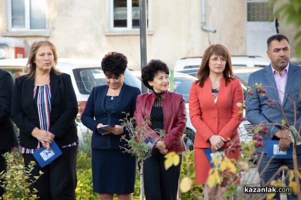 ГЕРБ представи кандидатите за общински съветници и кметове на населени места в община Казанлък / Видео