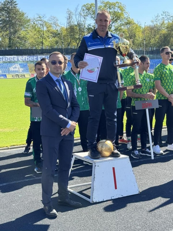 Отборът на Стара Загора спечели купата в 20-ото юбилейно състезание на Българската федерация по пожароприложен спорт