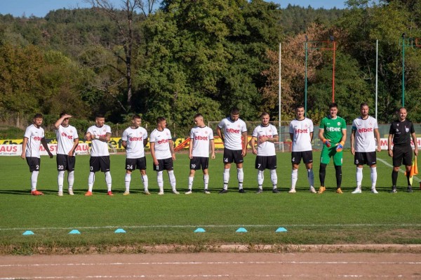 “Розите“ с равенство при гостуването на “Димитровград“