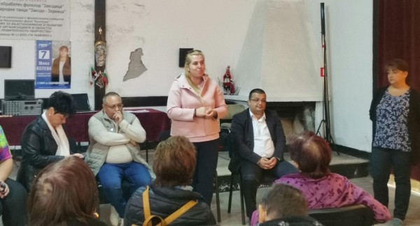 Мима Колева (Хаджидимитрово): Ремонт на Младежкия дом и изграждане на детски площадки са част от Програмата ми