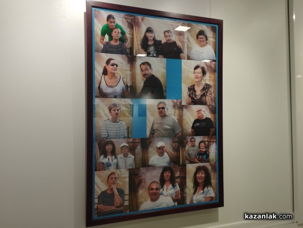 35 творби на 14 незрящи фотографи от проекта “Душата вижда“ бяха представени в Музея на фотографията