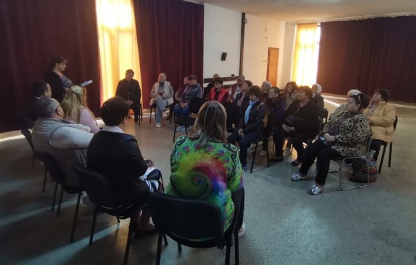 Мима Колева (Хаджидимитрово): Ремонт на Младежкия дом и изграждане на детски площадки са част от Програмата ми