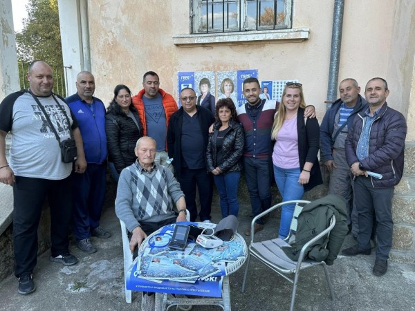 Василка Манова (с.Ръжена): Няма да затварям Здравната служба, ще я ремонтирам