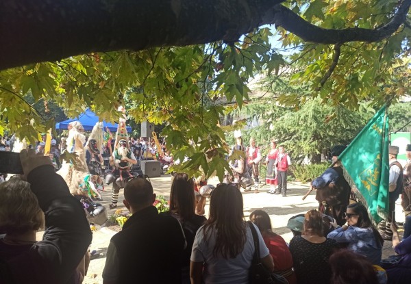 Алекси Алексиев посети Фестивала на ореха и празника на  Розово