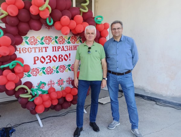 Алекси Алексиев посети Фестивала на ореха и празника на  Розово